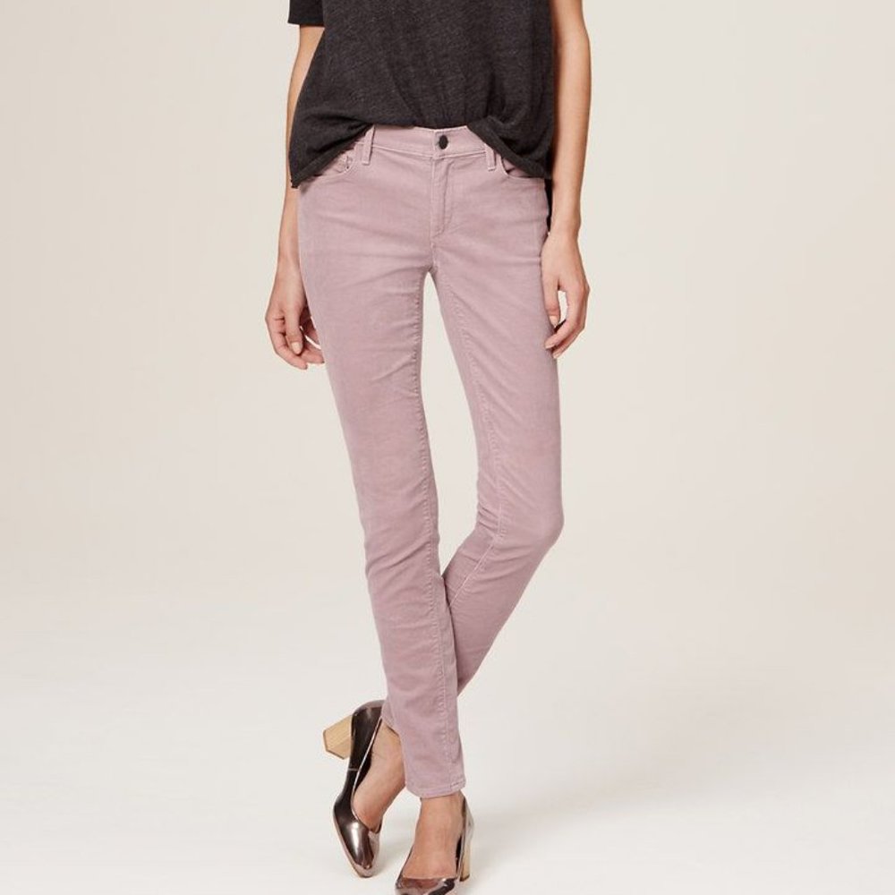 🍃3/$20 LOFT Corduroy Pink Pants